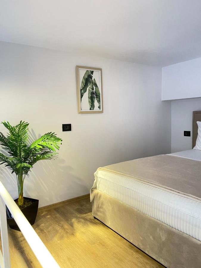 Duplex Lungomare Suites Vlore Luaran gambar