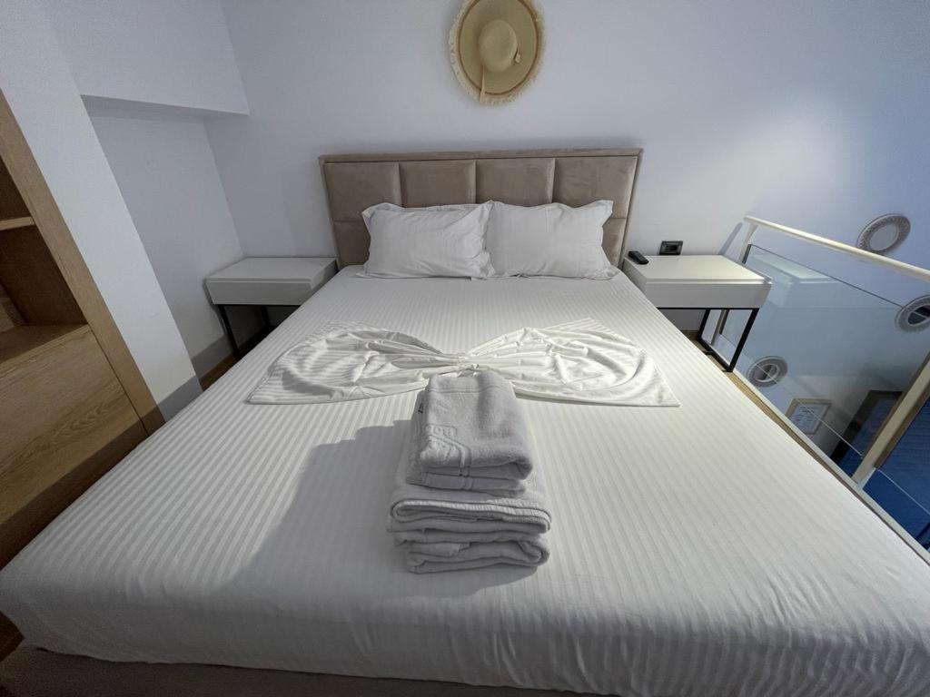 Duplex Lungomare Suites Vlore Luaran gambar