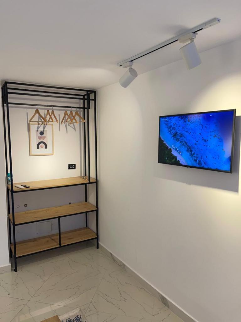 Duplex Lungomare Suites Vlore Bilik gambar