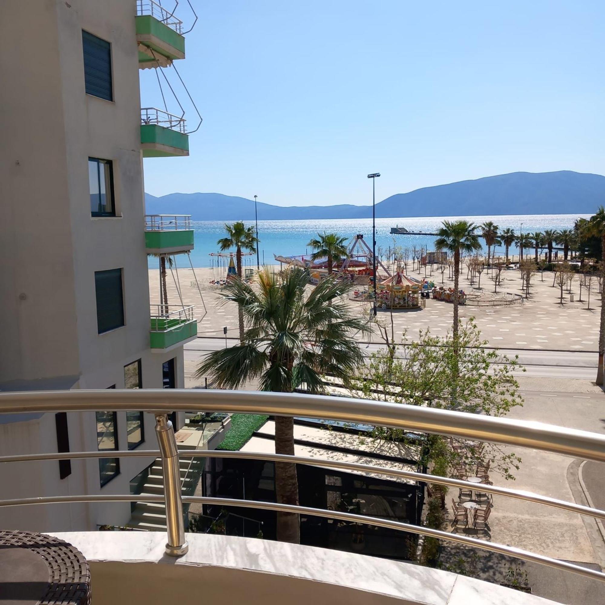 Duplex Lungomare Suites Vlore Bilik gambar